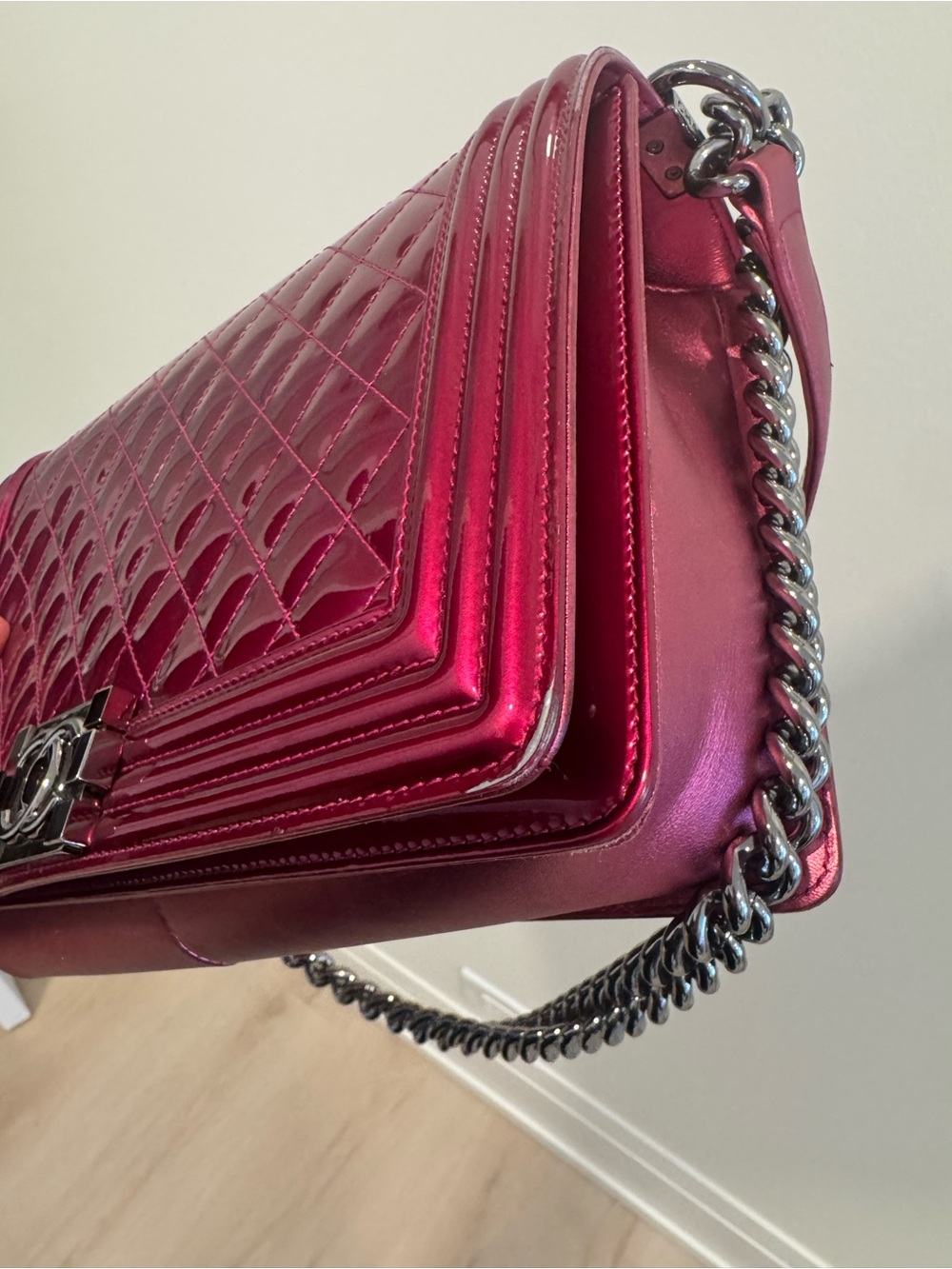 Chanel Boy Chanel Flap Bag Old Medium Patent Pink - Picture 8 of 8
